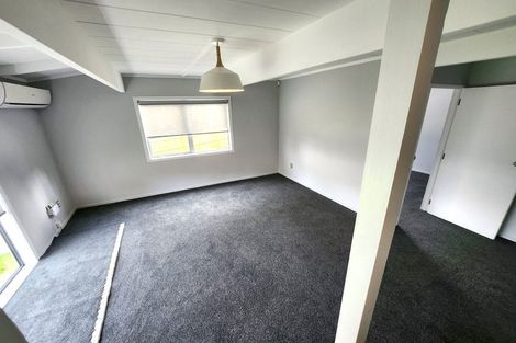 Photo of property in 7a Litchfield Place, Clarks Beach, 2122