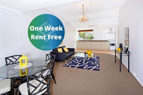 Photo of property in 24 Tiri Tiri Road, Birkdale, Auckland, 0626