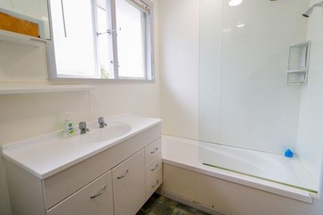 Photo of property in 32 East Road, Shannon, 4821