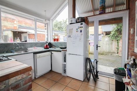 Photo of property in 4 Mackenzie Street, North Dunedin, Dunedin, 9016