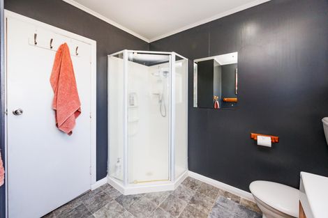 Photo of property in 40 Sutherland Crescent, Westbrook, Palmerston North, 4412