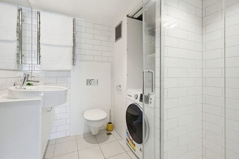 Photo of property in The Capital, 12/370 Oriental Parade, Oriental Bay, Wellington, 6011