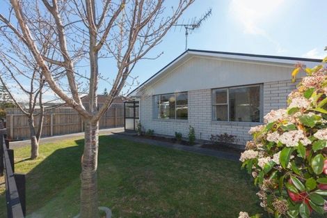 Photo of property in 2/21 Warrimoo Street, Paraparaumu, 5032