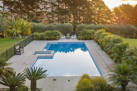 Photo of property in 19 Messenger Road, Stillwater, Silverdale, 0993