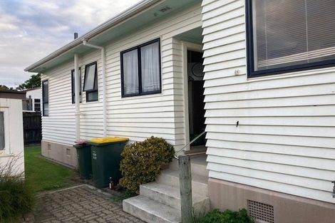Photo of property in 16 Cameron Road, Te Puke, 3119