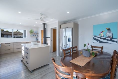 Photo of property in 6 Waimea West Road, Brightwater, 7022