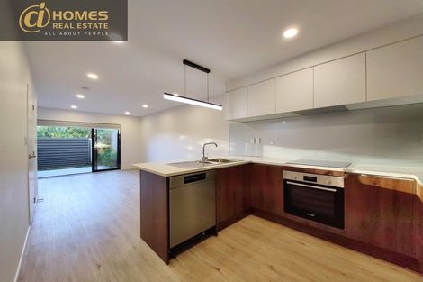 Photo of property in 8/237 Swanson Road, Henderson, Auckland, 0610