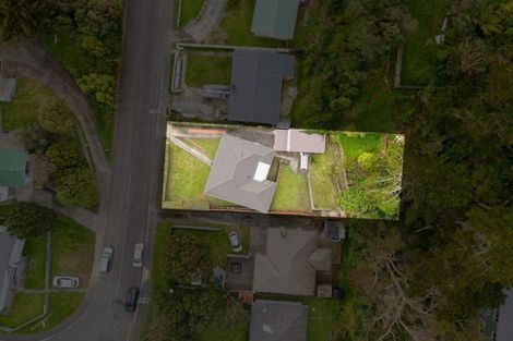 Photo of property in 37 Black Rock Road, Newlands, Wellington, 6037