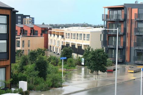 Photo of property in 2 Mayfly Lane, Hobsonville, Auckland, 0616