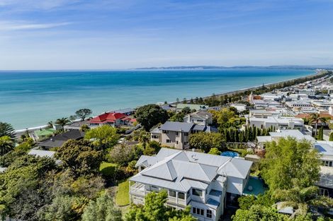 Photo of property in 9 Hukarere Road, Bluff Hill, Napier, 4110