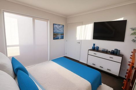 Photo of property in 35 Tonuitanga Street, Weymouth, Auckland, 2103