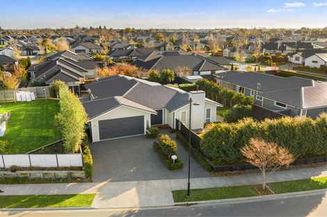 Photo of property in 32 Macphail Avenue, Rangiora, 7400