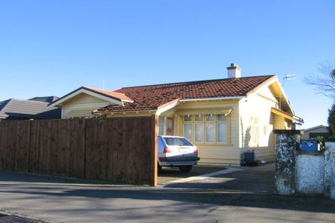 Photo of property in 5 Owen Street, Palmerston North, 4414