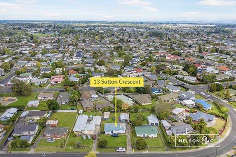 Photo of property in 13 Sutton Crescent, Papakura, 2110
