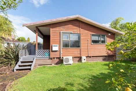 Photo of property in 42 Garland Drive, St Andrews, Hamilton, 3200