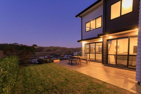 Photo of property in 12 Atherton Terrace, Churton Park, Wellington, 6037