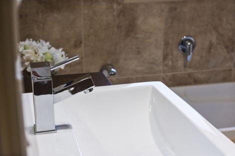 Photo of property in 10 Piha Close, Papamoa Beach, Papamoa, 3118