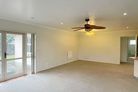 Photo of property in 100 Dixon Road, Glenview, Hamilton, 3206