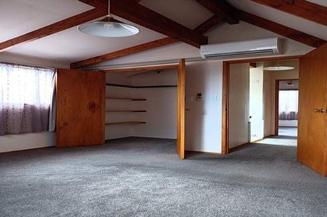 Photo of property in 85a Red Hill Road, Red Hill, Papakura, 2110