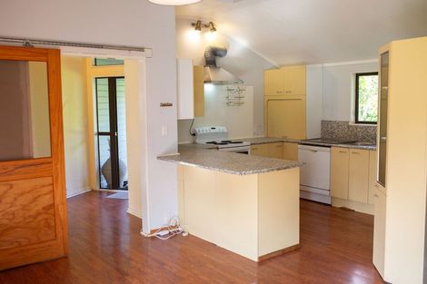 Photo of property in 92 Arcus Road, Te Horo, Otaki, 5582