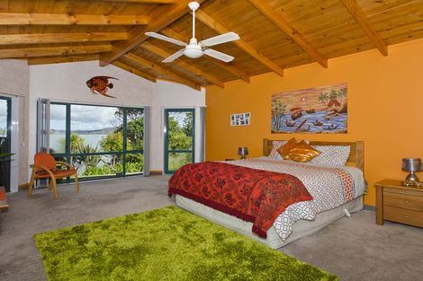 Photo of property in 254 Beach Road, Campbells Bay, Auckland, 0630