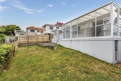 Photo of property in 8 Carleton Terrace, Tawa, Wellington, 5028