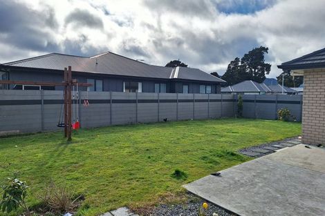 Photo of property in 29 Hopkirk Avenue, Wallaceville, Upper Hutt, 5018