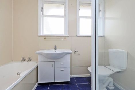 Photo of property in 66 Lipscombe Crescent, Havelock North, 4130