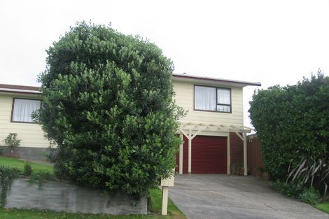Photo of property in 8 Exploration Way, Whitby, Porirua, 5024