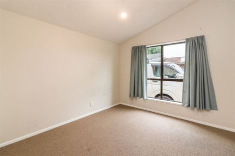 Photo of property in 53 Parkstone Avenue, Ilam, Christchurch, 8041