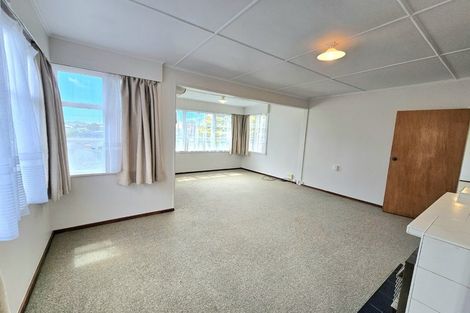 Photo of property in 22 Clinton Street, Fitzroy, New Plymouth, 4312