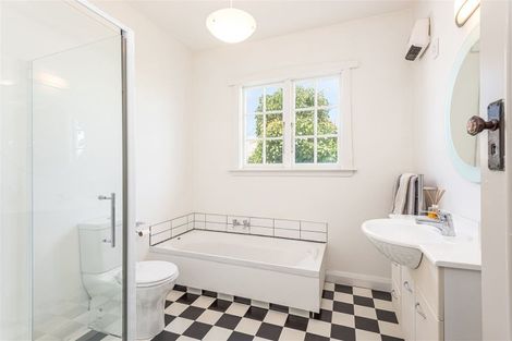 Photo of property in 105 Condell Avenue, Papanui, Christchurch, 8053