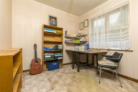 Photo of property in 11 Roband Avenue, Glenfield, Auckland, 0629