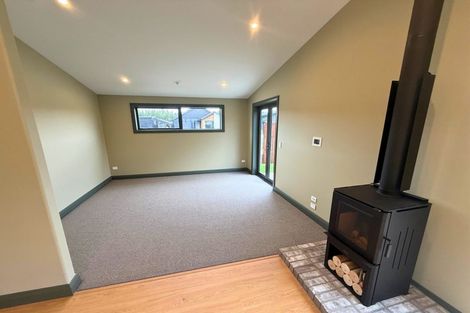 Photo of property in 48 Longview Drive, Lake Hawea, 9382