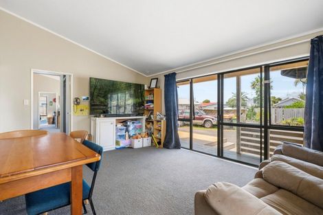 Photo of property in 88 Eversham Road, Mount Maunganui, 3116