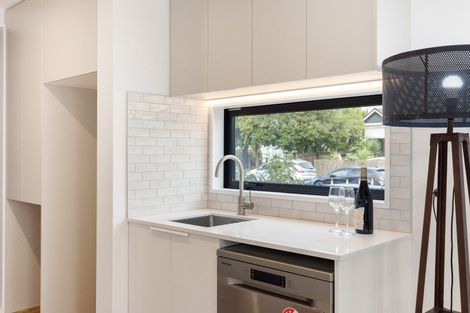 Photo of property in 8/276 Barbadoes Street, Christchurch Central, Christchurch, 8011