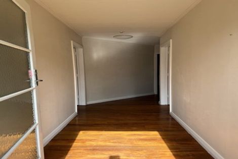 Photo of property in 64 Raroa Road, Kelburn, Wellington, 6012