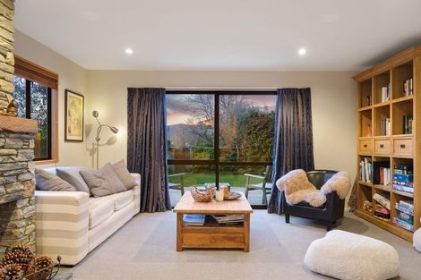 Photo of property in 19 Rowan Court, Wanaka, 9305