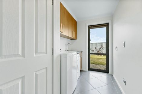 Photo of property in 1 Madison Lane, Cromwell, 9310