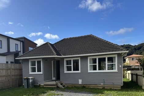 Photo of property in 11 Main Road, Wainuiomata, Lower Hutt, 5014