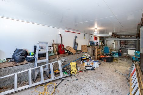 Photo of property in 79 Middleton Road, Kew, Dunedin, 9012