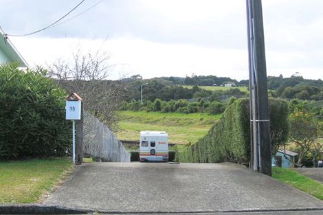 Photo of property in 15 Adams Place, Te Kamo, Whangarei, 0112