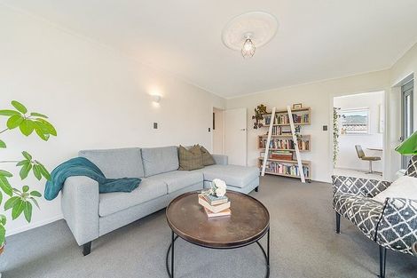 Photo of property in 20a Holyoake Crescent, Avalon, Lower Hutt, 5011