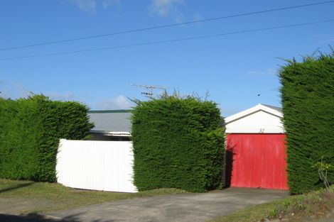 Photo of property in 32 Hona Street, Waikanae Beach, Waikanae, 5036