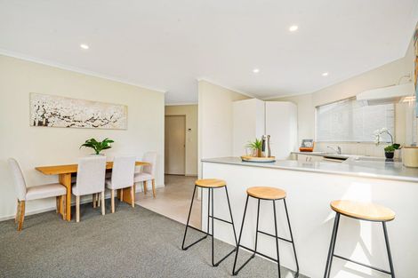 Photo of property in 62a Glendale Road, Glen Eden, Auckland, 0602