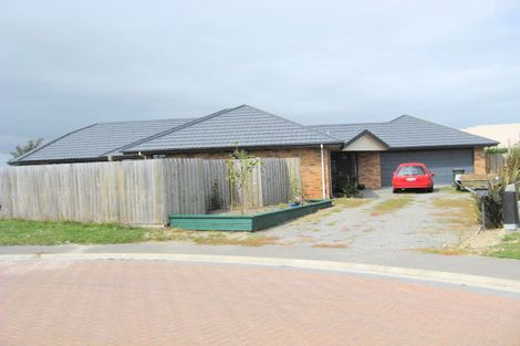 Photo of property in 14 Matisse Close, Rolleston, 7614
