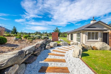 Photo of property in 136 Te Awa Road, Albert Town, Wanaka, 9382