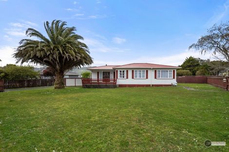 Photo of property in 130 Wainuiomata Road, Wainuiomata, Lower Hutt, 5014