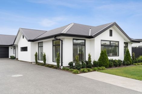 Photo of property in 4 Wilderness Green, Prebbleton, 7604