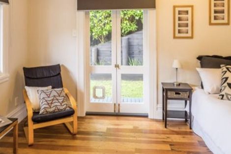 Photo of property in 1/15 Emerson Street, Berhampore, Wellington, 6023